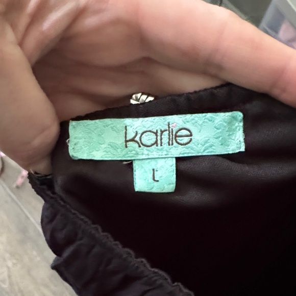 Karlie Black Dress with Neon Details - Picture 5 of 7